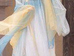 Silk Womens Short-Armed Ancient Costume:A Closer Look