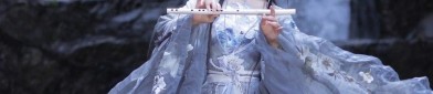 The Enchantment of a 3-Year-Old Girl in a Cheongsam A Cultural Journey