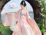 Chic and Traditional:The Revival of Xiangsong Xuan Cheongsam