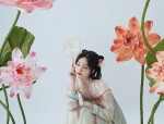 Daily Wear of a Young Girl in Traditional Chinese Hanfu Style:The Charm of Han-Tang Fashion
