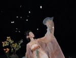 Elegant Lady Tangsuits in Spring and Summer:A Blend of Traditional and Modern Fashion