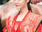 Spicy Lady in Cheongsam and Elegant Maturity