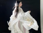 The Splendor of Hanfu:The Charm of Chezi Qun Da Xiu