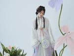 Summer Elegance with Hanfu:A Refreshing Journey into Traditional Chinese Beauty