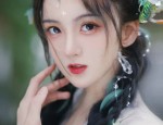 Blooming Gorges:The Original Hanfu Fashion in a World of Splendid Splendor
