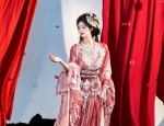 The Splendor of Golden Hanfu:A Journey into Traditional Chinese Elegance