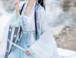 The Elegance of a Hanfu Bride in Traditional Chinese Wedding Ceremony