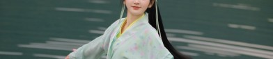 Winter Warmth in a Qipao:Preserving Comfort and Style