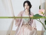 The Elegance of Cheongsam with Long Overcoat:A Fashionable Blend of Traditional and Modern Charm