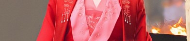 Reimagining Traditional Tangzhuang:Modernizing Classic Chinese Fashion