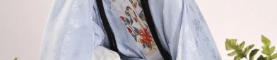 Winter Qipao Style:The Ultimate Guide to Layering Underneath Your Cheongsam