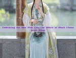 Embracing Tradition:The New Golden Silk Qipao Redefines Elegance