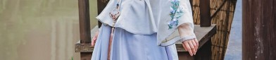Modernizing the Low-Cut Cheongsam:A Fashion Evolution