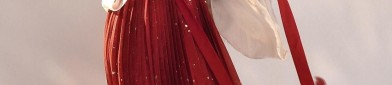 Embroidered Cheongsam:A Blend of Tradition and Modernity
