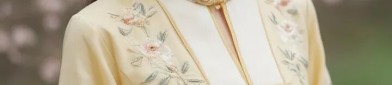 The Splendor of Hanfu:The Red Charm of Jin-Jin Dynasty