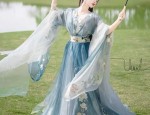 Pencil-Cut Cheongsam for Autumn Winter:A Blend of Elegance and Comfort
