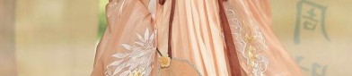 The Intricate Charm of Cheongsams Button Placket