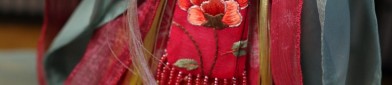 The Minstrel-Inspired Horseface Skirt as a Bridesmaid Attire:A Blend of Tradition and Modernity