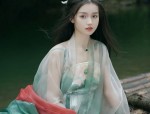 Embracing the Elegance of Cheongsam-Style Long Gowns:A Guide to a Stylish and Flattering Fit