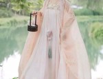 Peony Puff Skirt Hanfu:The Beauty of Authentic Bian Flower Style