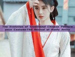 Red and White Cheongsam:A Blend of Tradition and Modernity