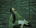 Winter Warmth in Hanfu Pengfeng:The Allure of Traditional Chinese Clothing in Cold Weather
