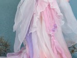 Preventing the Fall of Hanfu Robe Skirts:Tips and Strategies