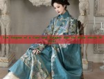 The Importance of Quality Winter Underlinings for Cheongsam Elegance