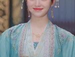 Chasing Summer Breezes in Cheongsam-Style Hanfu Chiffon Fashion for Women