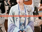 Ancient Hanfu Costumes:The Enchantment of Girl Students in Traditional Chinese Attire