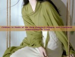Children in Hanfu of the Qing Dynasty:A Glimpse into Traditional Childrenswear in China