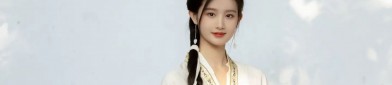 Embracing the New Sino-Chic Style:A Closer Look at Light Green Cheongsam