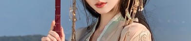 Peach Blossom Promises:The Ethereal Beauty of Hanfu in the Age of Cultural Revival