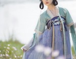The Elegance of Horseface Skirt:A Guide to Wearing Traditional Outfit as a Modern Bridal Gown
