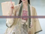 Embracing the Elegance of Autumn-Winter Qipao Dress