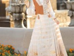 The Enchantment of Hanfu:A Girls Maimen Skirt and Its Cultural Significance
