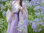 The Splendor of Tang-Style Hanfu:The披上袄 as a Symbol of Cultural Heritage