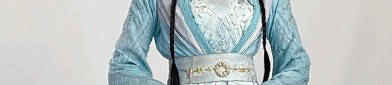 The Journey of a 13-Year-Old Student into the Realm of Traditional Chinese Hanfu Costumes