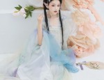 The Charm of Hanfu Fashion:A Closer Look at the Waisted Style with Qiyao Inner Linings