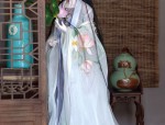 The Enchantment of Cheongsam and Soft-Soled Shoes