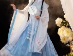 The Charm of Short-Style Cheongsam Skirts
