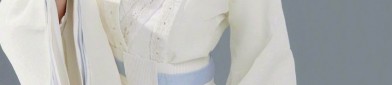 Summer in a Hanfu Cross-Collar Blouse:An Insight into Traditional Chinese Clothing