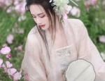 The Splendor of Hanfu Silk Flower Hair Pins:A Journey into Traditional Chinese Beauty