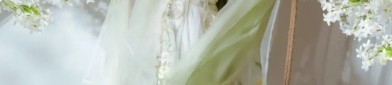 Porcelain Charm:The Elegance of Qixuan Cheongsam