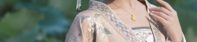 A Fairy-like Girl in Hanfu Fashion:The Rise of a Vintage Chinese Beauty