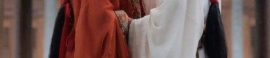 The Art of Qipao,Cape,and Shawl as Outerwear