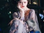 The Enchantment of Traditional Chinese童装汉服女装，一种独特的文化体验