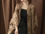 Winter Warmth in a Large Size One-Piece Hanfu Short Jacket