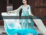 Embracing Summer Elegance:The Art of Pairing a Small Shawl with a Cheongsam