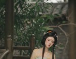 Summer 2023:The Rise of the Long-袖 Quipao Women
